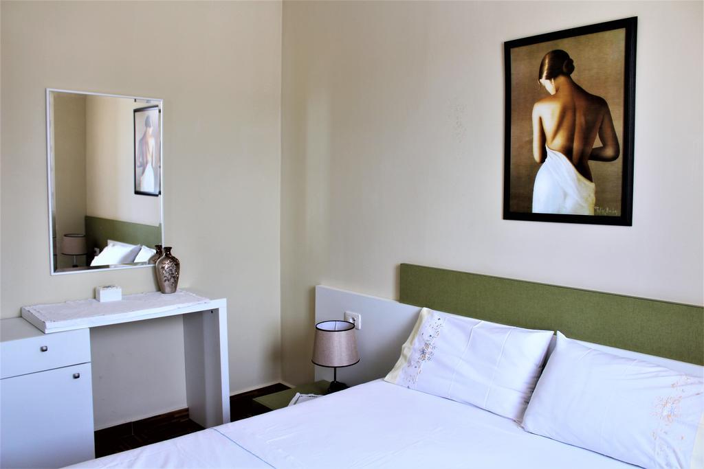 Seaside Apartment Sarande Ngoại thất bức ảnh
