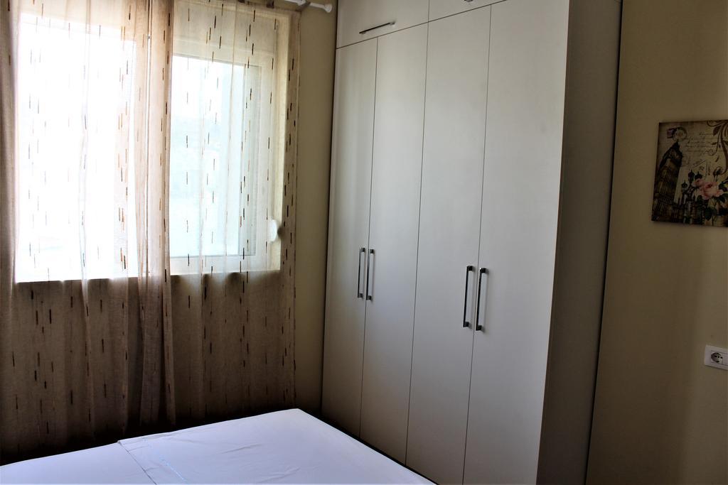 Seaside Apartment Sarande Ngoại thất bức ảnh