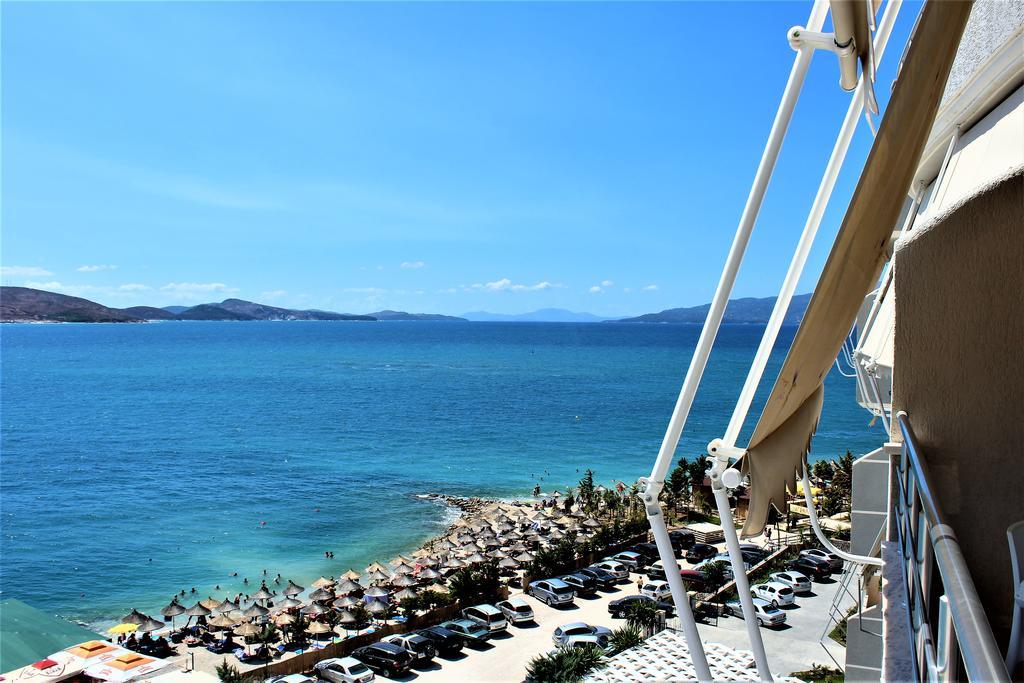 Seaside Apartment Sarande Ngoại thất bức ảnh